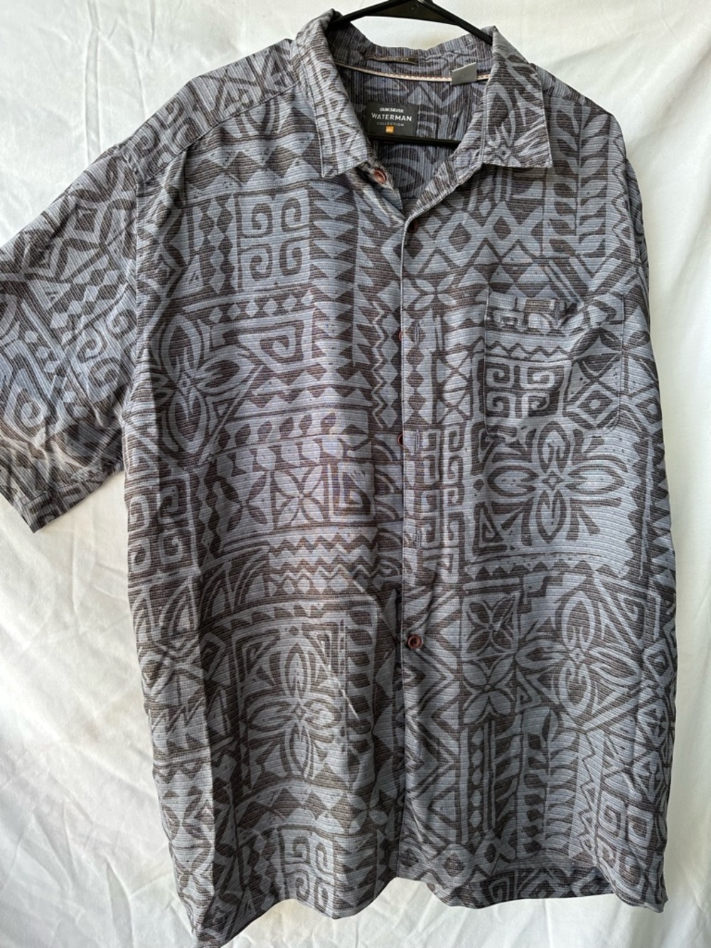 Quiksilver Gray Patterned Short-Sleeve Button-Down Shirt